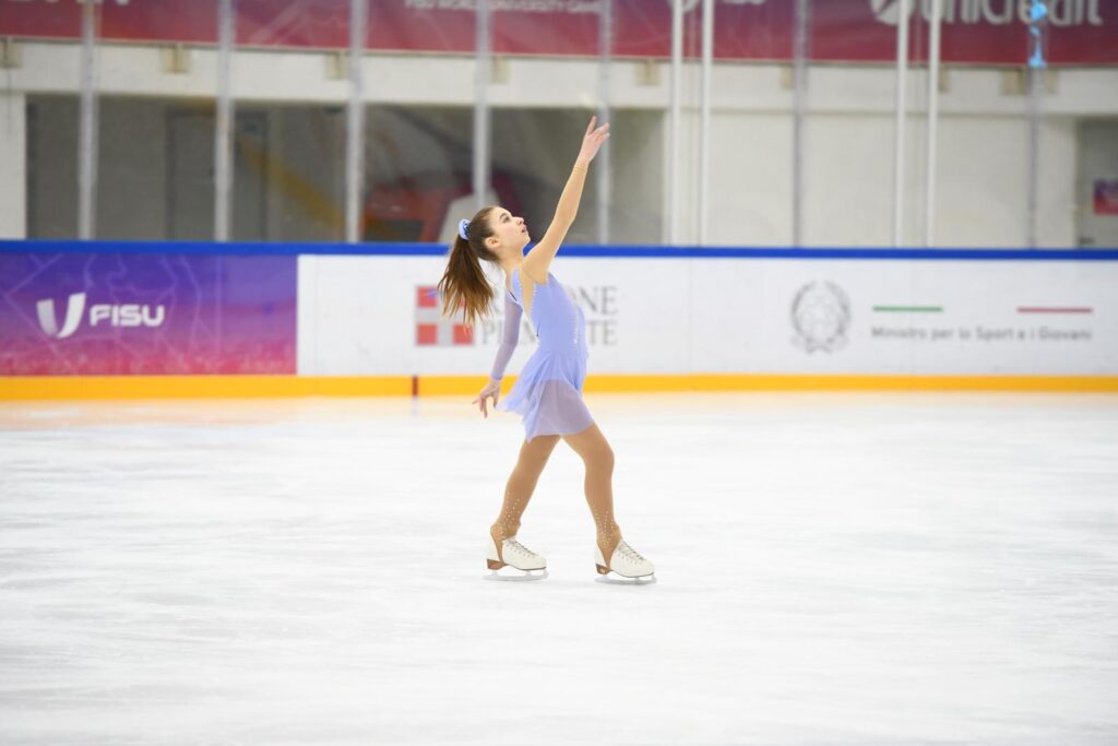 pattinatrice abito sul ghiaccio